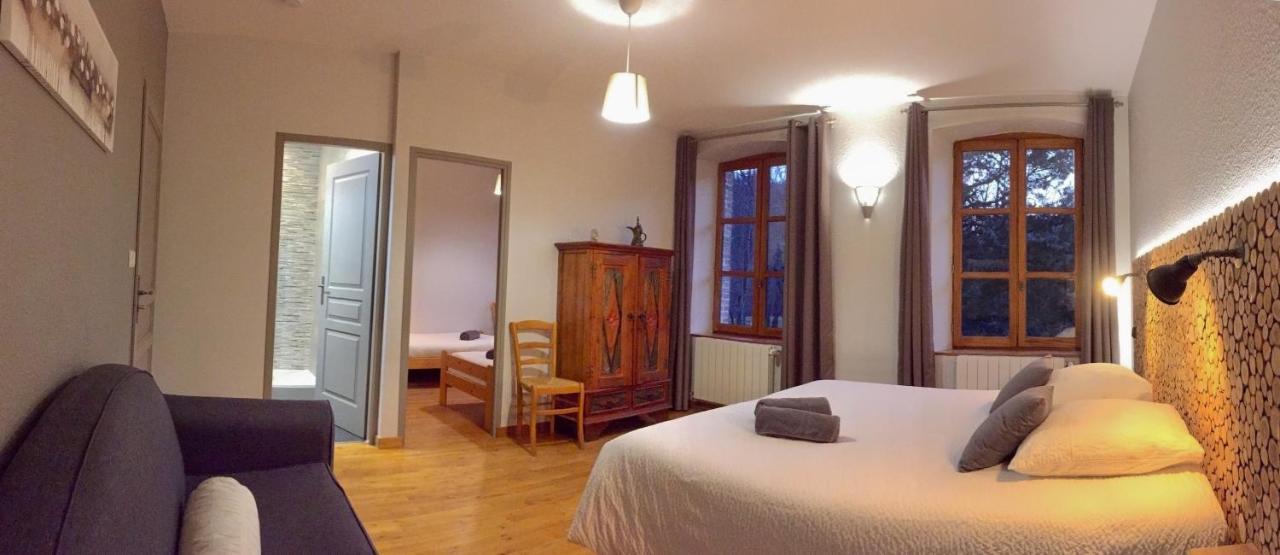 Domaine De Clarat Hotel Lafarre  Buitenkant foto